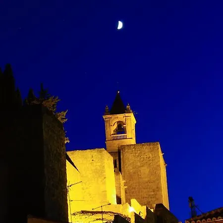 Hotel Toril 2*