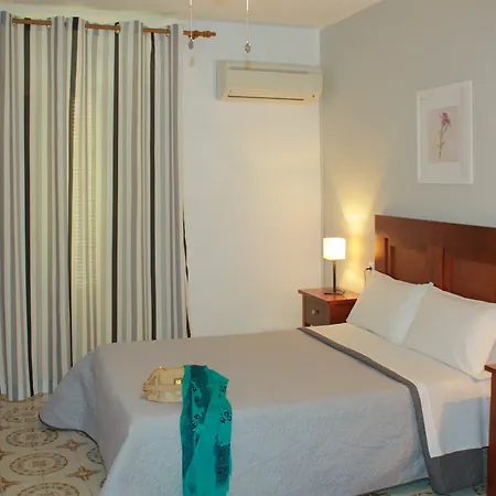 Toril Hotel